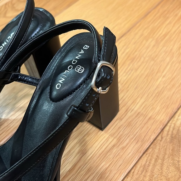 Bandolino Women's Brie Heeled Sandal Size 7M - Picture 8 of 16